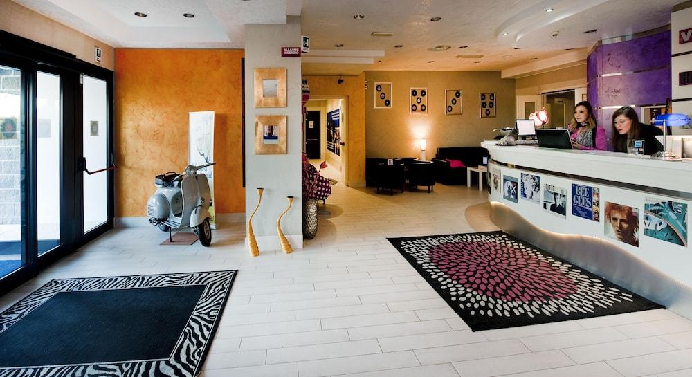 Hotel Ibis Styles Vintage 4*